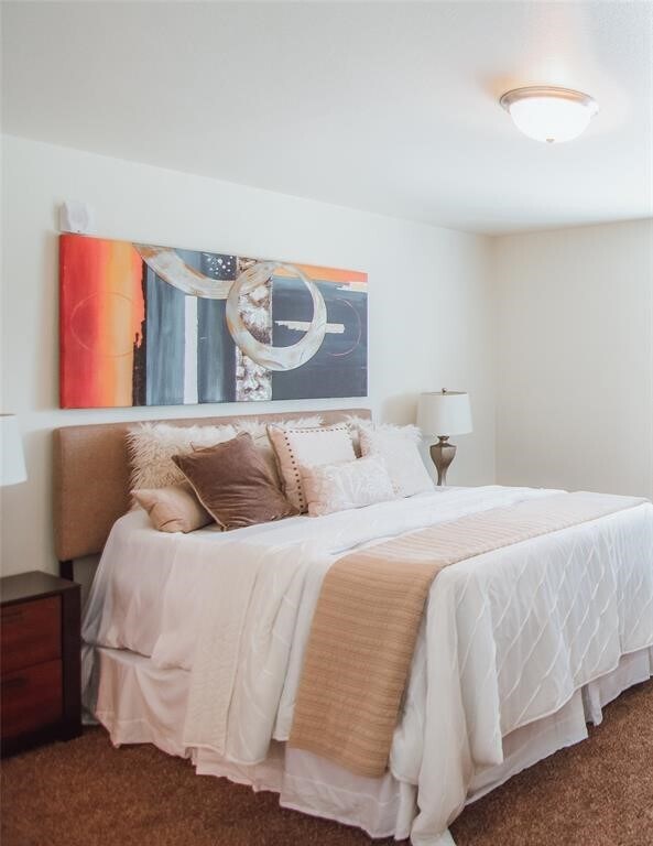 Foto del edificio - 12603 Telge Rd