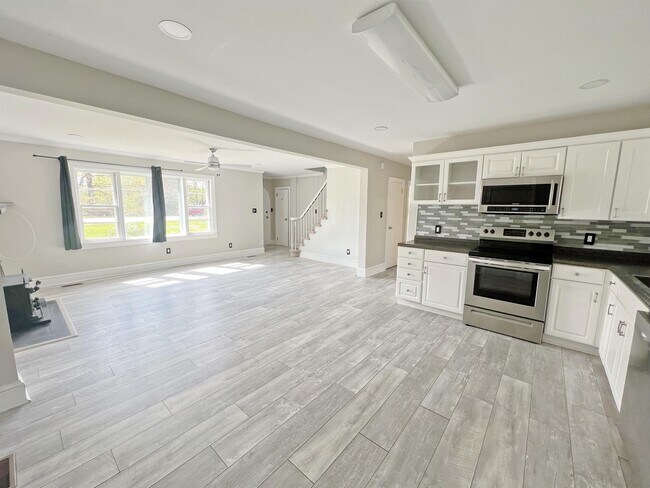 Foto del edificio - 1541 Briarfield Rd