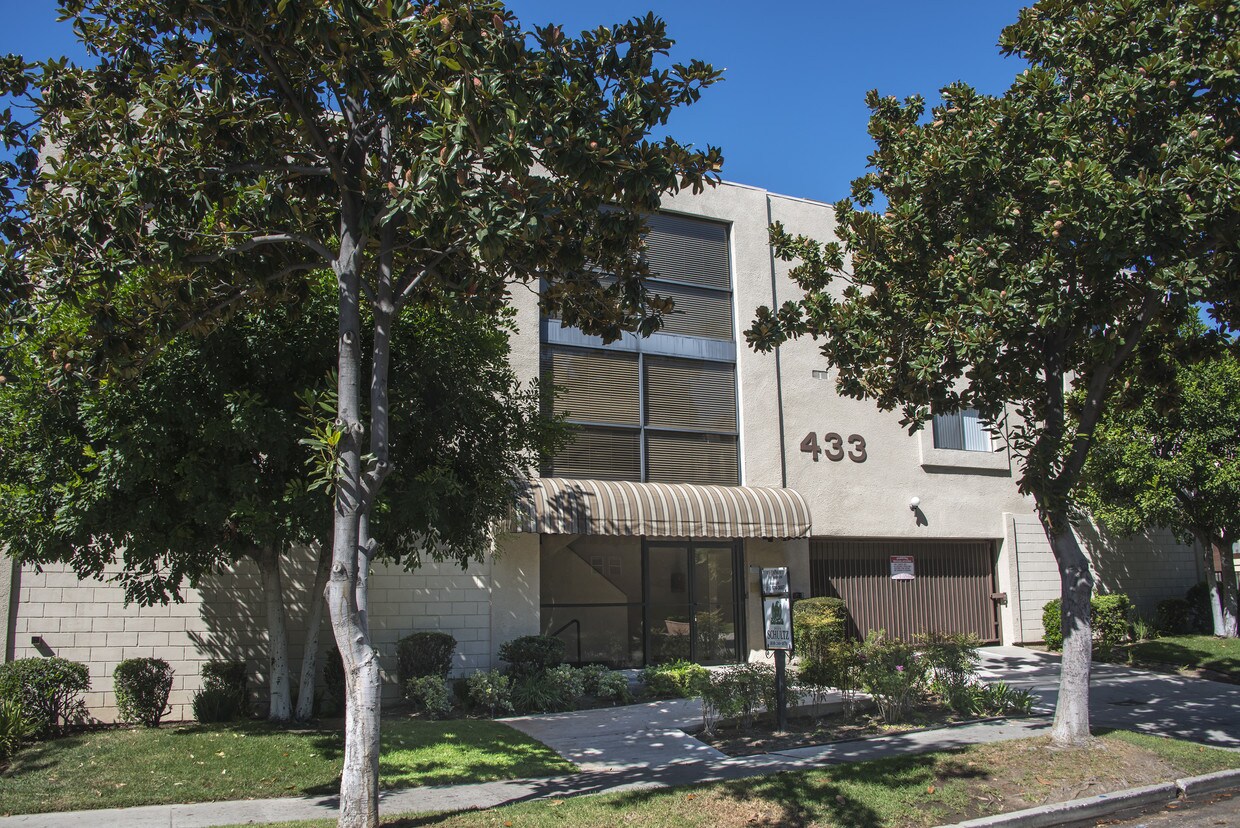 Foto principal - 433 N Louise St