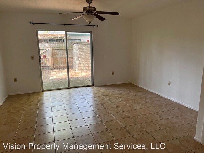 Building Photo - 2 br, 1.5 bath House - 3936 SW 26th Terrac...