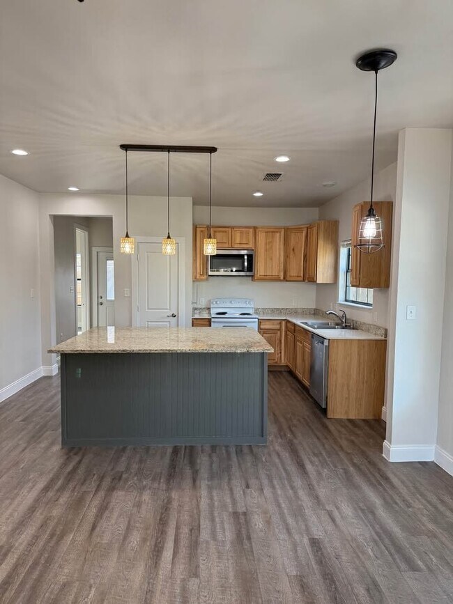 Foto del edificio - 324 Cummings St