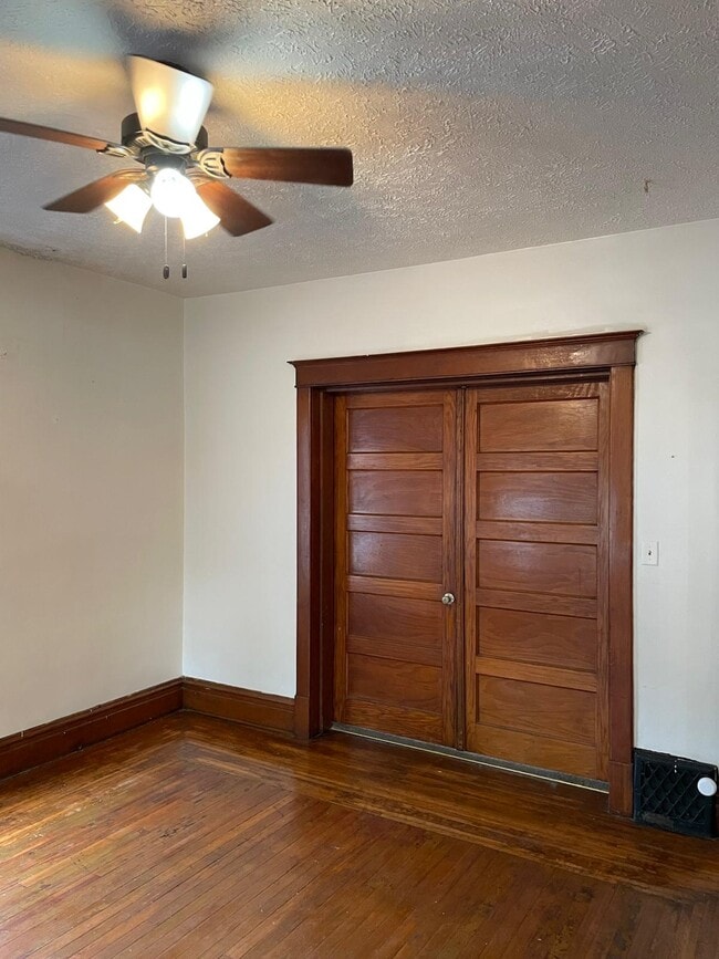 Building Photo - 1110 W Jackson St