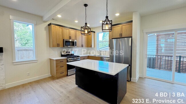 Foto del edificio - Brand-New 4 BD | 3 BA Home in Newberg