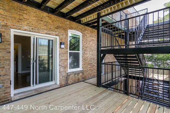 Building Photo - 447-449 N Carpenter St