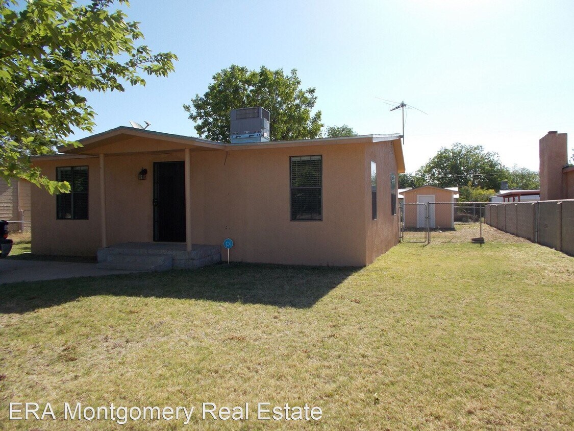 Primary Photo - 2 br, 1 bath House - 406 N. 3rd