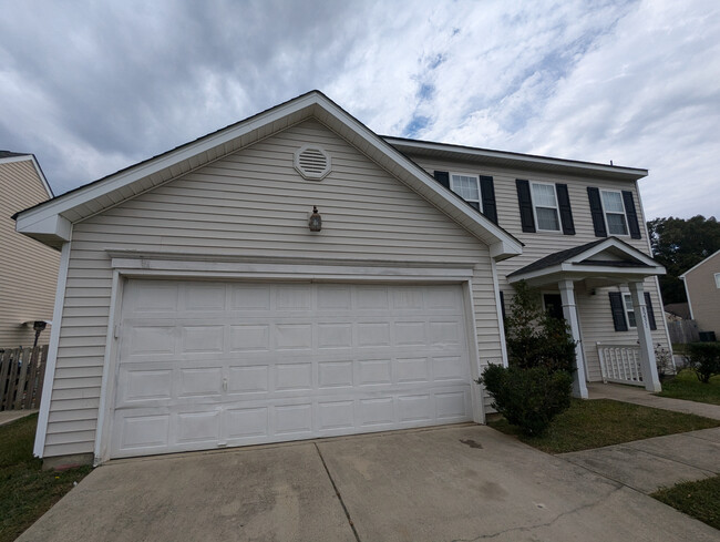 Building Photo - 8231 Belmont Stables Dr