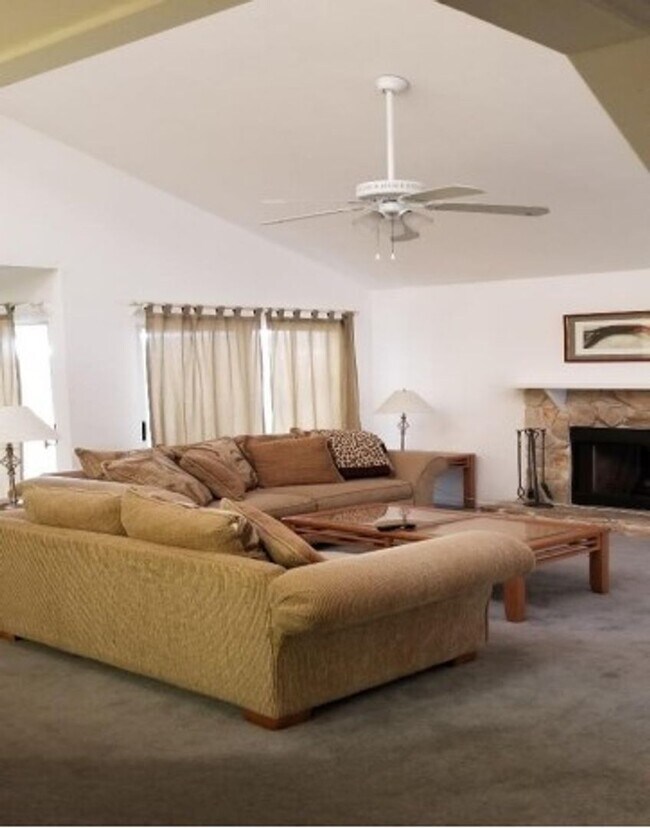 Building Photo - ** 3/3 IN TIMBERWOOD OF NAPLES **