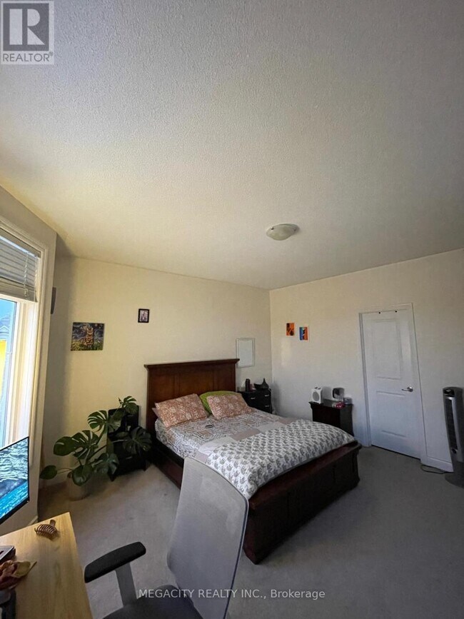 Building Photo - 47 Elysian Fields Cir