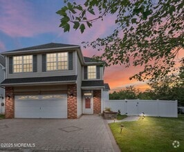 Building Photo - 41 Tall Oaks Ct