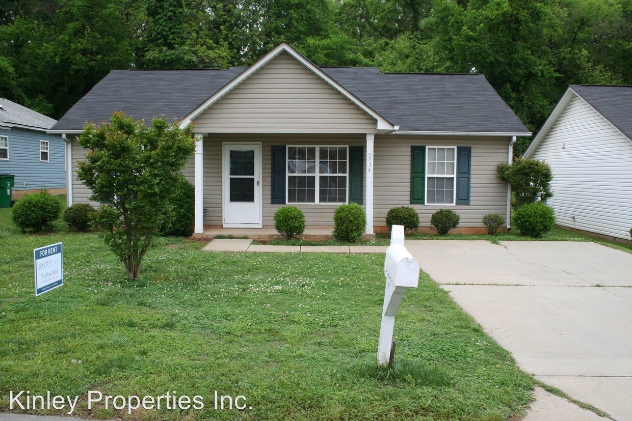 Primary Photo - 934 Berryhill Rd