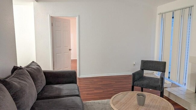 Photo - 9707 Richmond Ave. Apartment