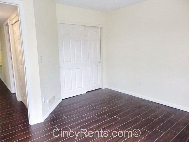 Foto del edificio - 7268 E Galbraith Rd