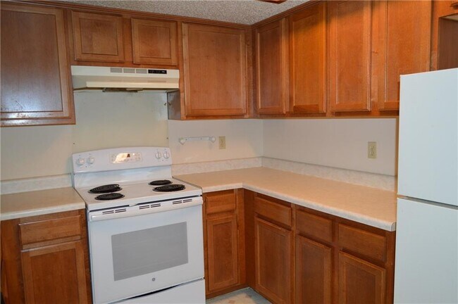 Building Photo - 2615 Alcott Ln