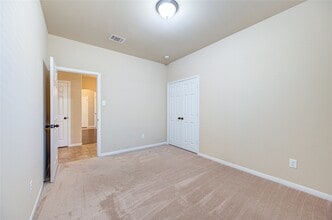 Building Photo - 23022 Silver Linden Ct