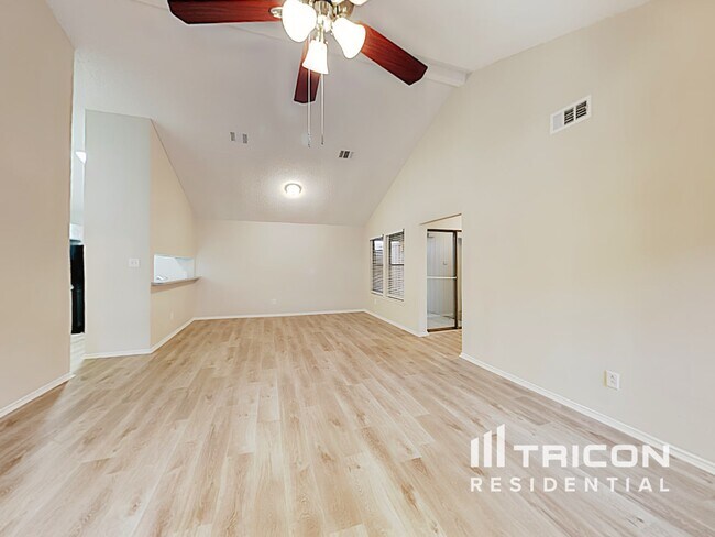 Foto del edificio - 4116 Amy Dr