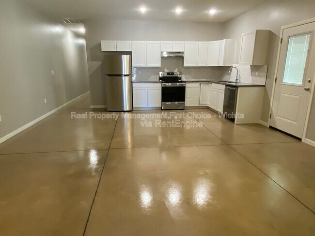 Foto del edificio - 1813 N Madison Ave