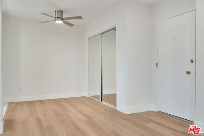 Foto del edificio - 1477 S Canfield Ave