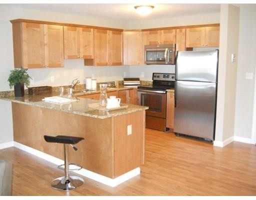 Foto principal - 670 Bedford St