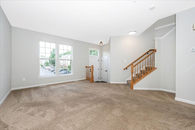Building Photo - Ballenger Creek Show Stopper for Lease