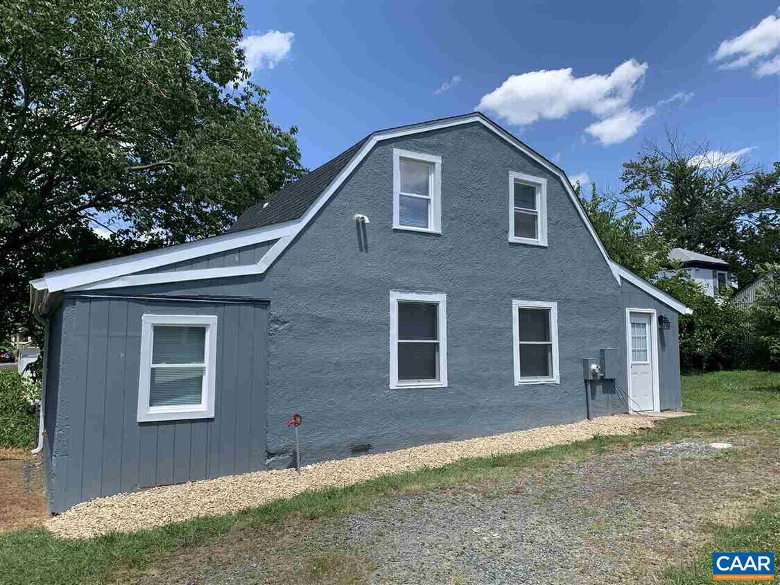 1109 Myrtle St, Charlottesville, VA 22902 House Rental in