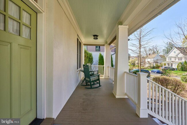 Foto del edificio - 1243 N Stuart St