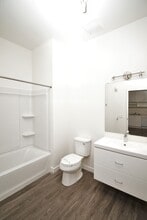 Bathroom - Ice House Midtown