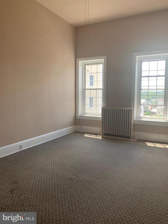 Building Photo - 1 bedroom in Hamburg PA 19526