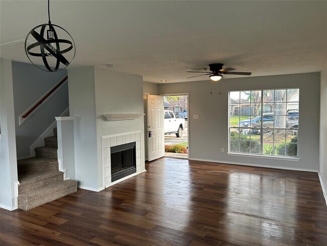 Building Photo - 4115 Geronimo Lake Dr