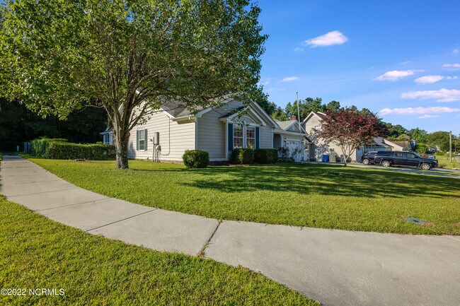 Foto del edificio - 224 Audubon Dr