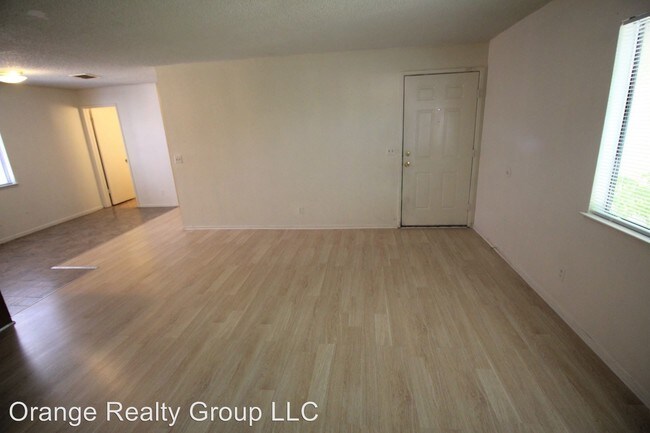 Building Photo - 2205 N Jones Blvd