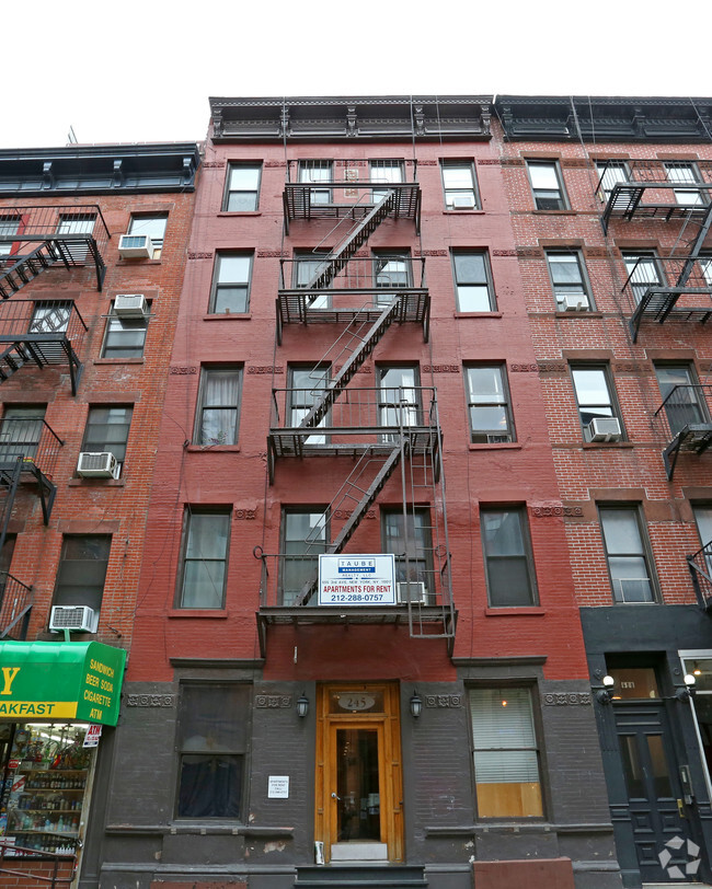 245 Mulberry St, New York, NY 10012 Apartments - New York, NY ...