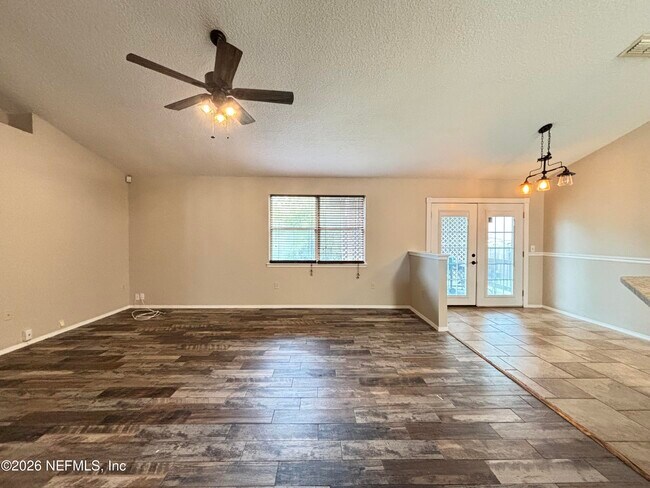 Building Photo - 1270 Tahoe Ct
