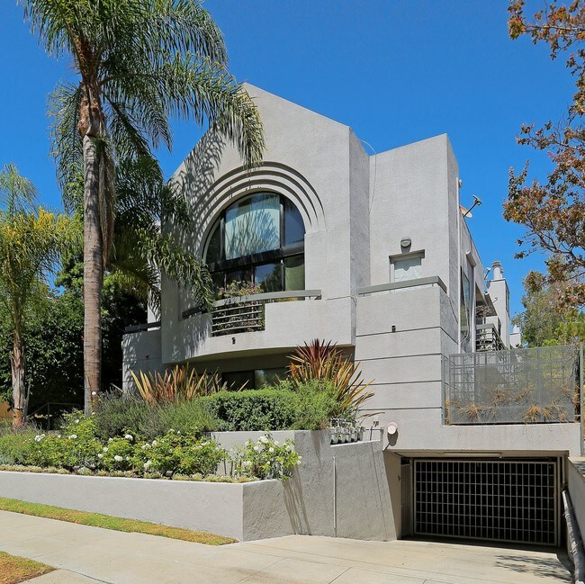 Foto del edificio - 1235 Yale St
