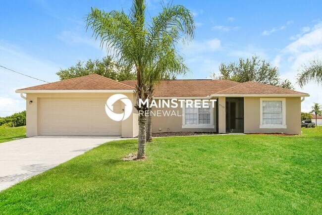 Foto del edificio - 3 Bedroom Pet-Friendly Home in Lehigh Acres, FL with Main Street Renewal