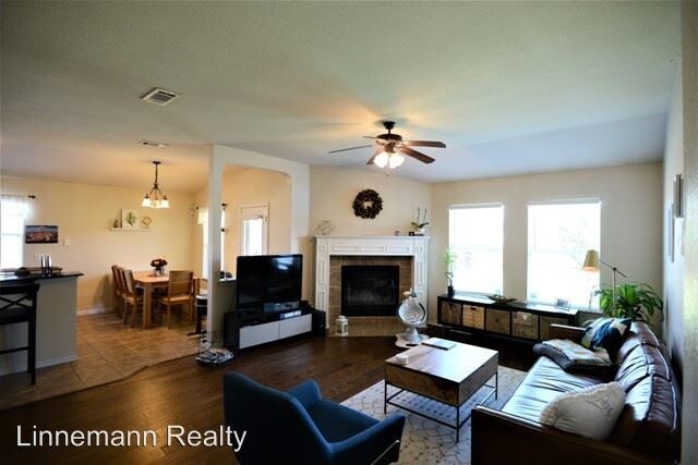 Building Photo - 3 br, 2 bath House - 603 Cattail Circle