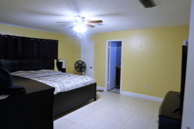 Foto del edificio - 580 Parkside Ave