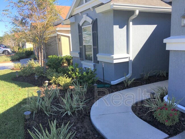 Foto del edificio - 361 Hepburn Rd