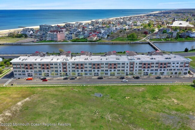 Building Photo - 300 Cookman Ave