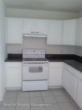 Building Photo - 17 Trentridge Ct