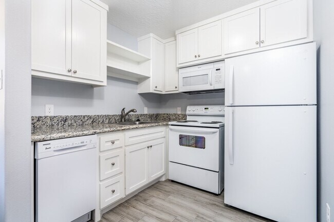 Foto del edificio - 207 N Poplar St