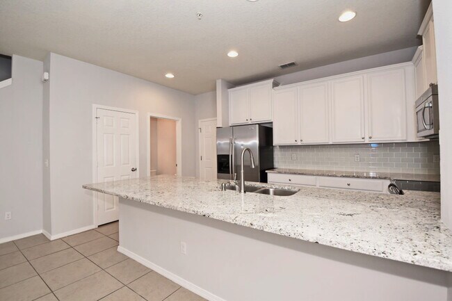 Foto del edificio - 1068 Winglewood St