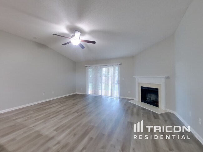 Foto del edificio - 87535 Creekside Dr