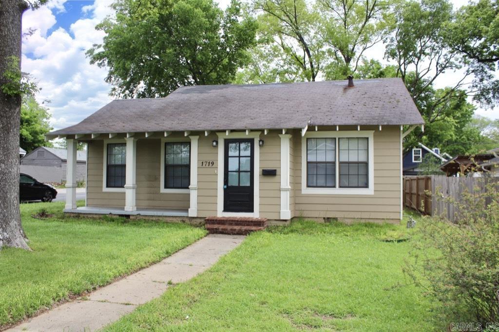 Foto principal - 1719 N Polk St
