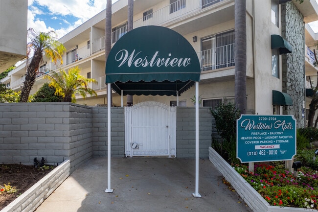 Entrance - 2700 and 2704 Aviation Blvd.