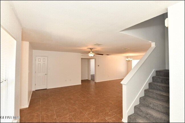 Foto del edificio - 1591 Hartsdale Dr