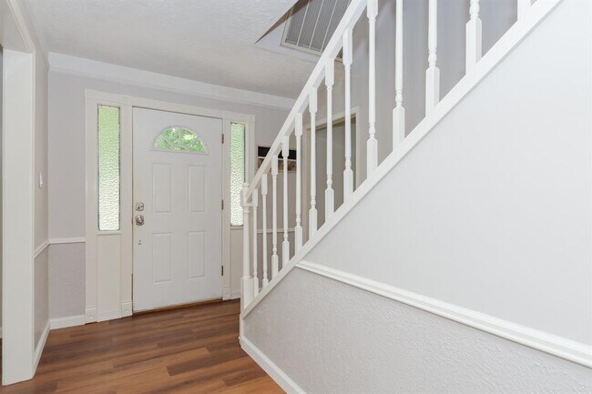 Building Photo - 5414 Forest Timbers Dr