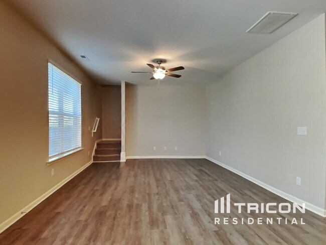 Foto del edificio - 104 Yadkin Street Clayton NC