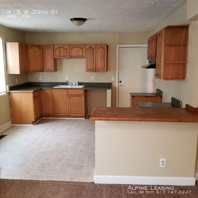 Building Photo - Butler-Tarkington 4BR/2BA House!