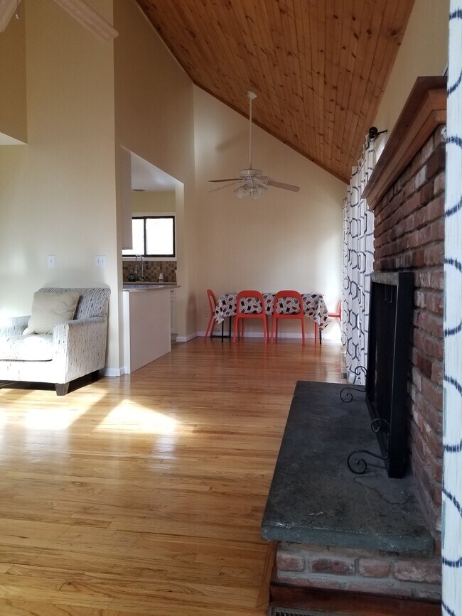 102 Granite Dr, Hawley, PA 18428 House Rental in Hawley, PA