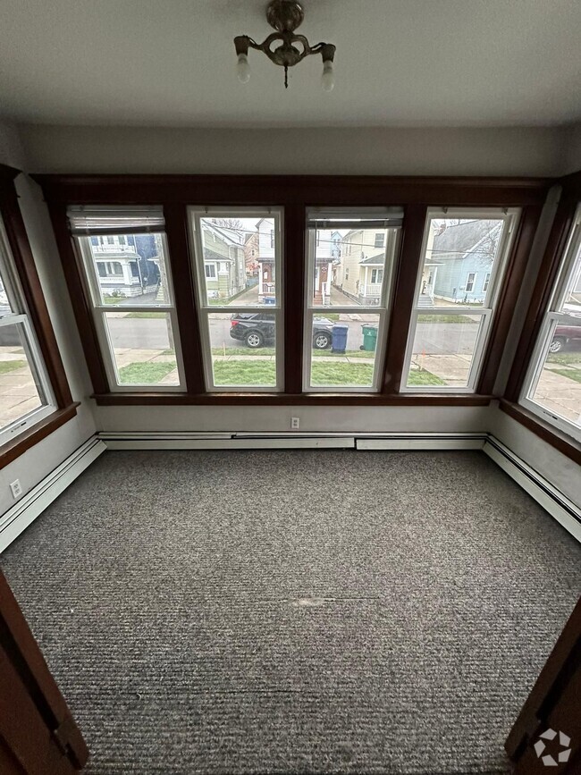 Seneca Apartments for Rent Buffalo, NY 1 Rentals
